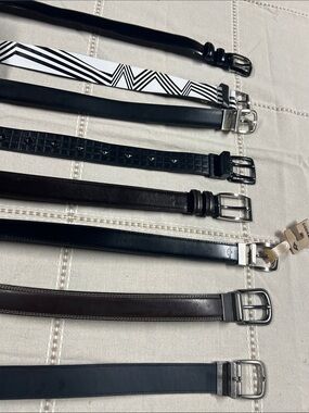 8 Classic Boy's Black/Brown Leather Belt - Versatile Everyday Style